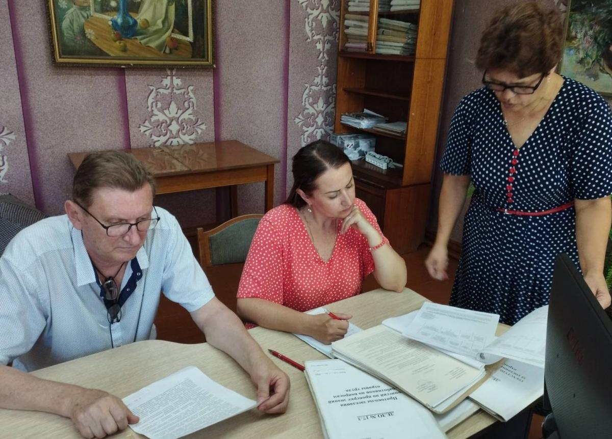 Обеспечение безопасности при проведении работ по реконструкции на территории Чериковской ЦРБ изучил профсоюз