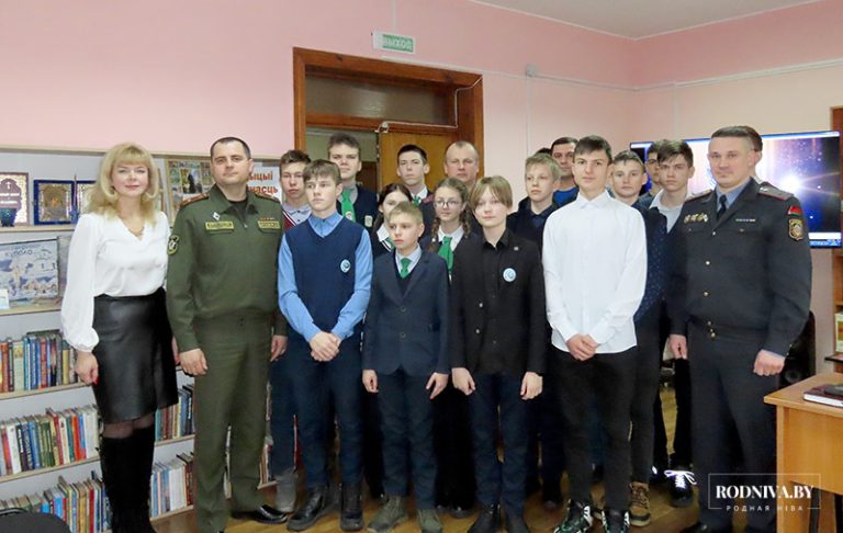 Диалоговоя площадка прошла в Климовичском районном информационно-идеологическом центре
