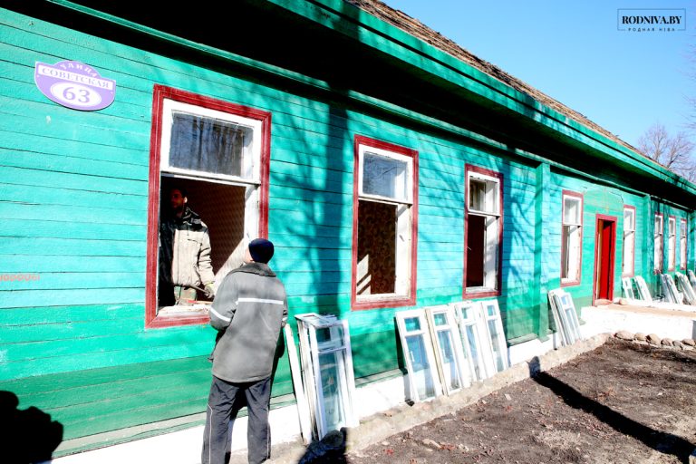 В Климовичах ведутся работы по благоустройству территорий