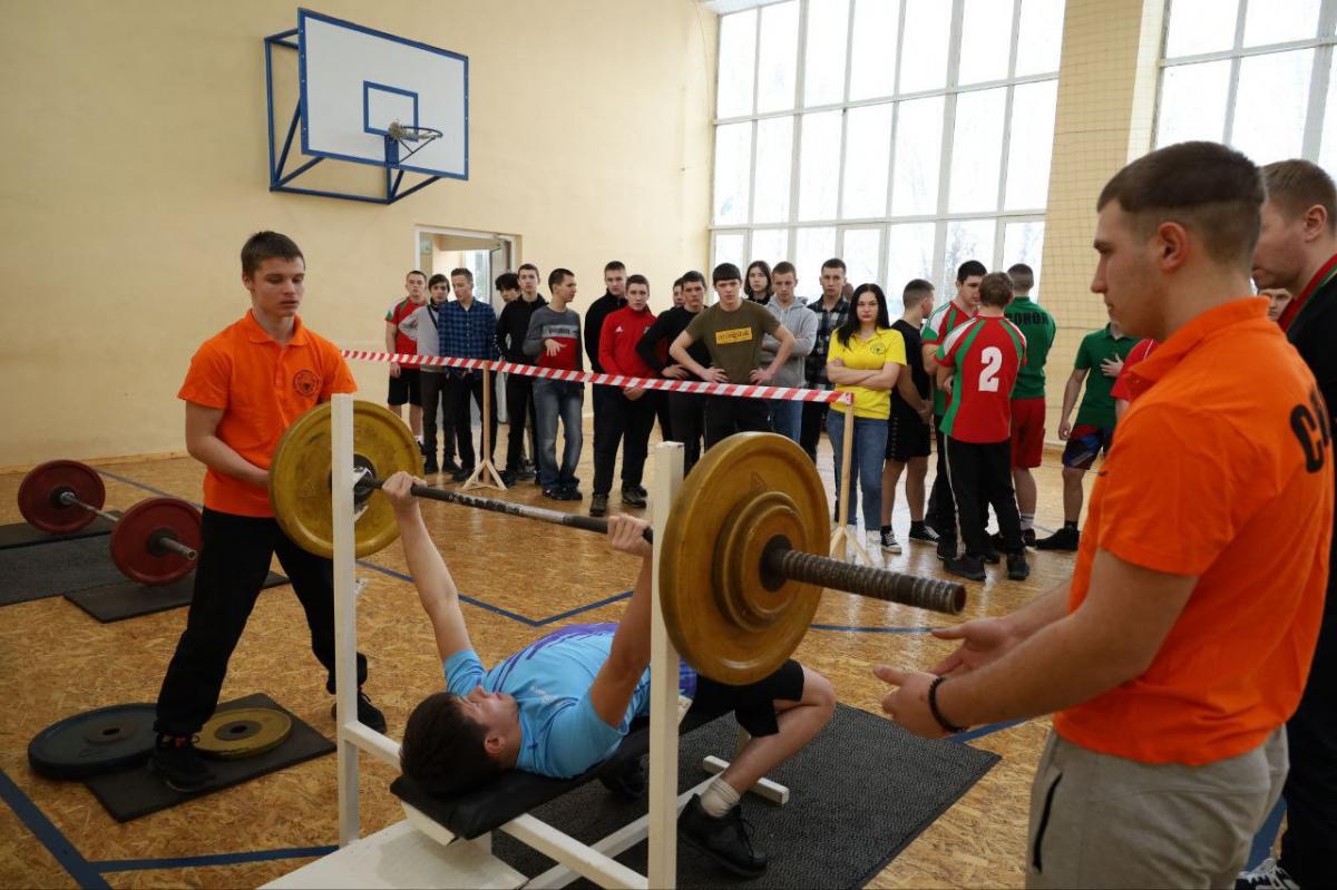 Правоохранители Могилевского РОВД организовали спортивный турнир для подростков