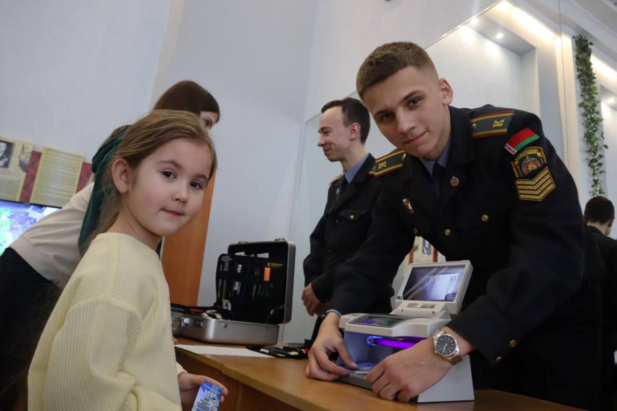 В Могилевском институте МВД прошел День открытых дверей