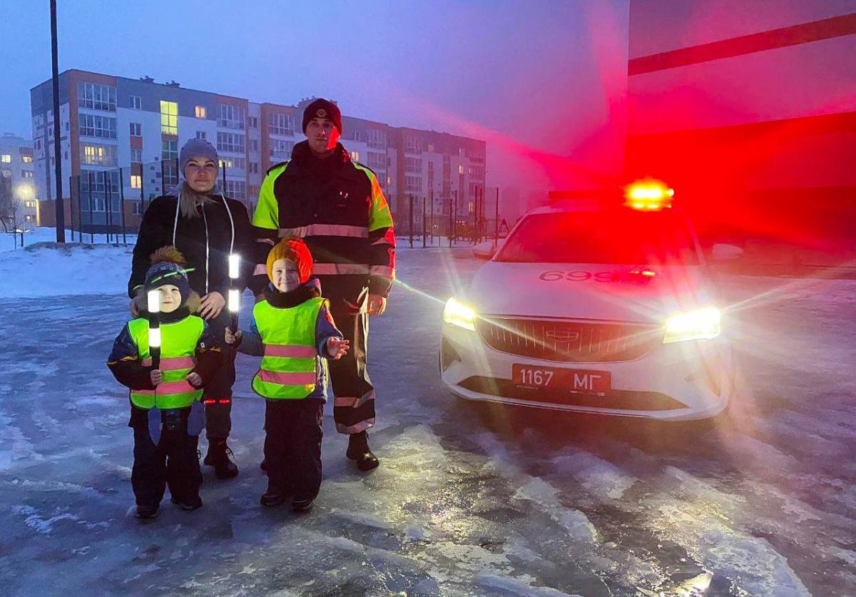 В Шклове и районе прошла акция "Стань заметнее"