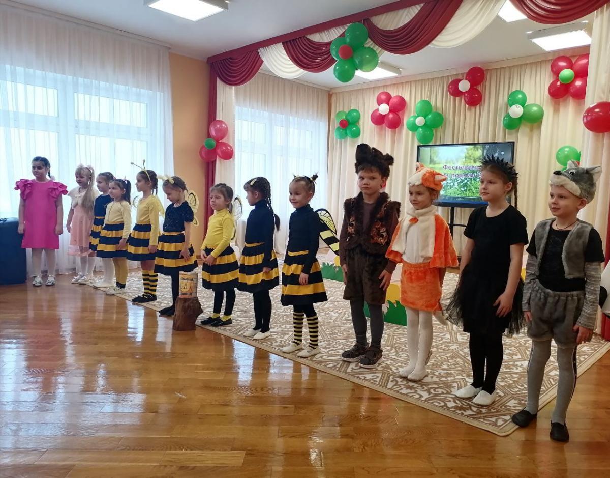 У ДЦРД № 8  Магілева прайшоў  фестываль творчасці "Мова родная мая..."