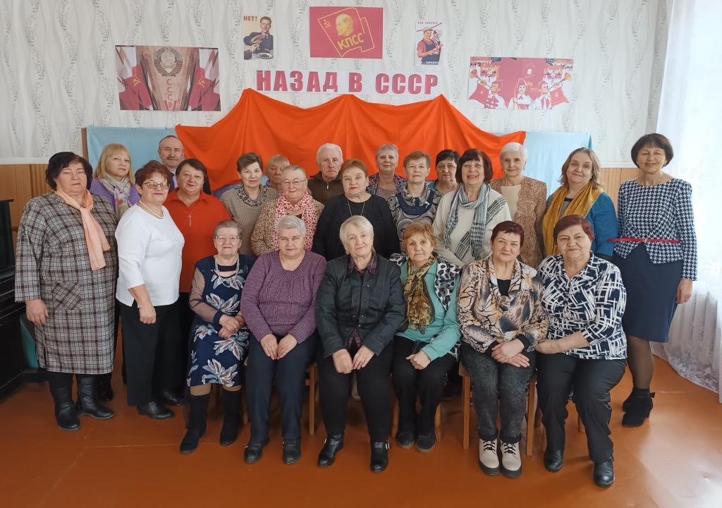 Ретро-встреча «Назад в СССР» прошла в Черикове