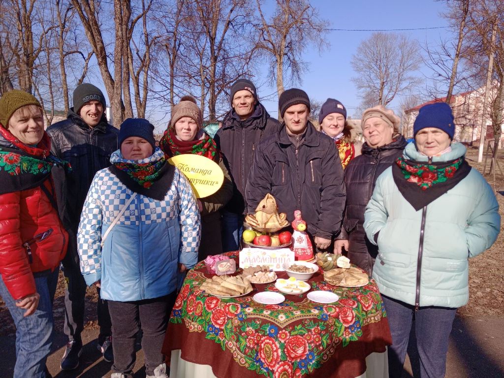 «Блинную неделю» отмечают в Черикове
