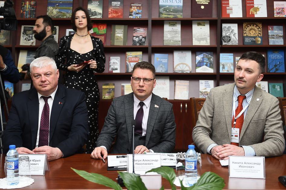 Развитие культурных связей между Могилевской областью и Азербайджаном обсудили в Баку на заседании круглого стола