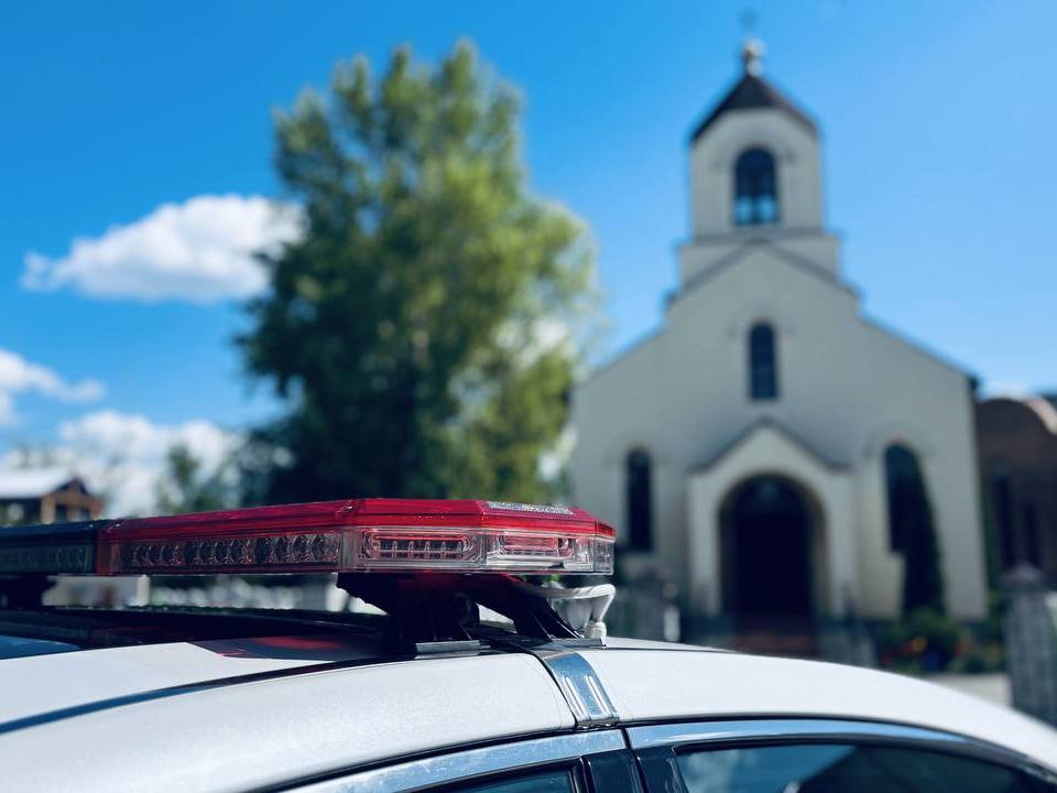 Дорожная безопасность около храмов под контролем