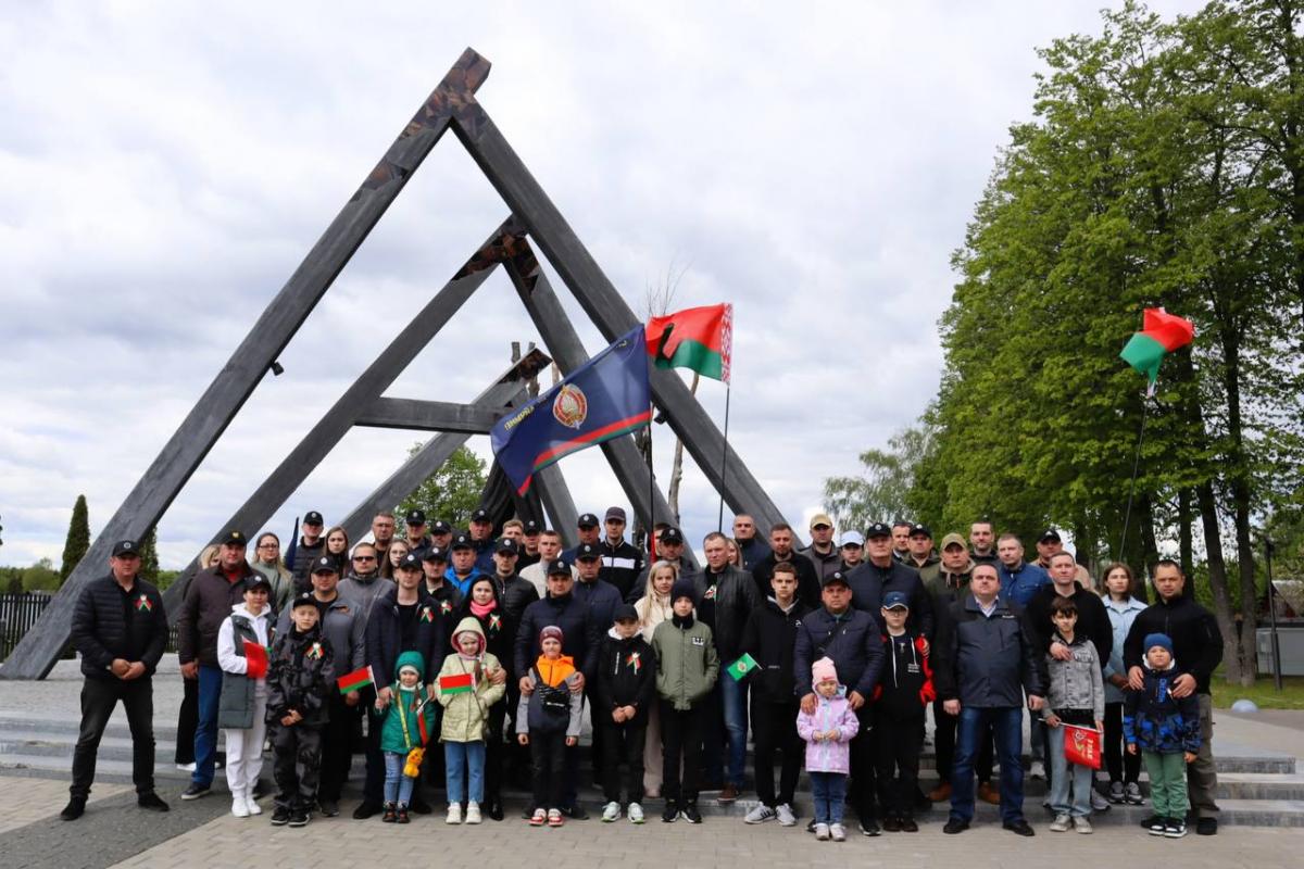 Правоохранители Могилевщины совершили автопробег к знаковому месту