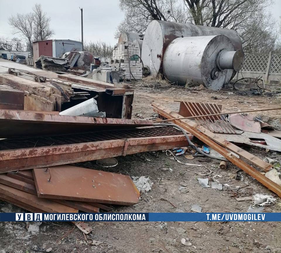 В Бобруйске работники предприятия незаконно вывезли с его территории более 4 тонн лома