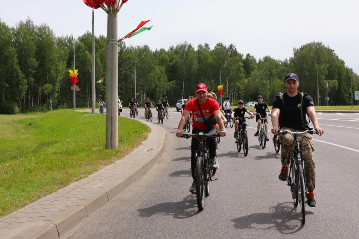Воспитанники военно-патриотического клуба и правоохранители посетили знаковые места Могилевщины