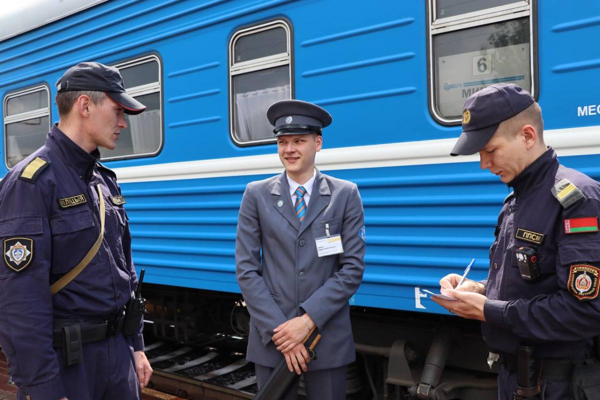 Добровольные дружины помогают охранять общественный порядок