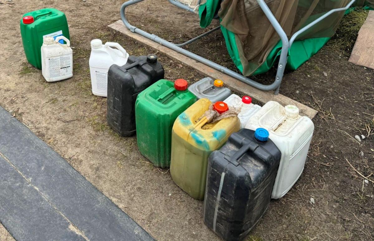 В Костюковичах милиционеры обнаружили похищенные удобрения и солярку