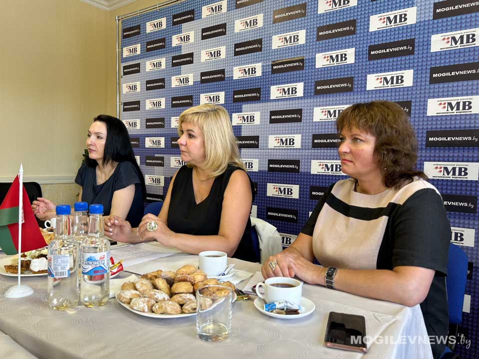 «Каждого молодого специалиста замечают». Екатерина Музыченко встретилась с молодыми сотрудниками СМИ Могилевской области