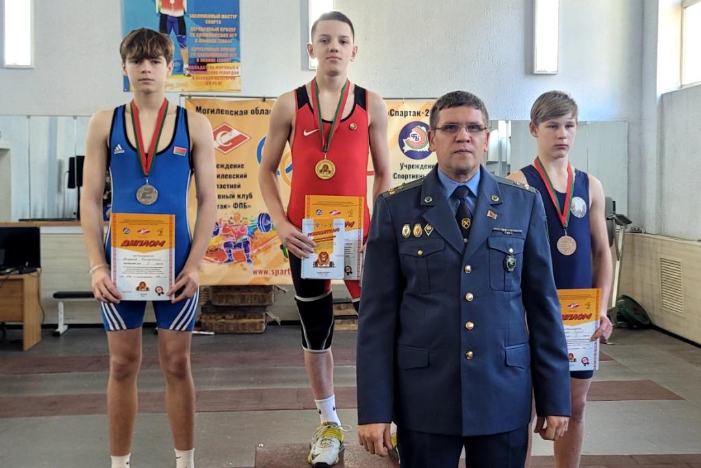 Могилевские спортсмены — победители спартакиады по тяжелой атлетике