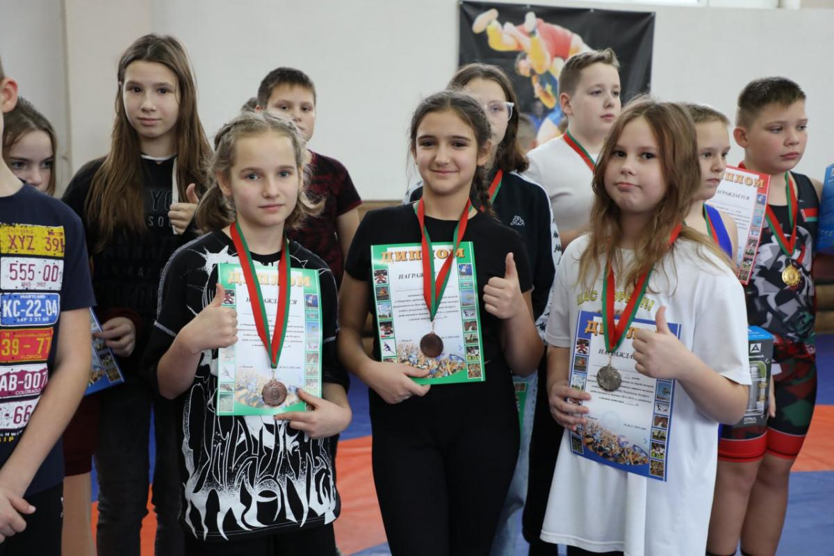 Ежегодный турнир по вольной борьбе среди подростков прошел в Могилеве