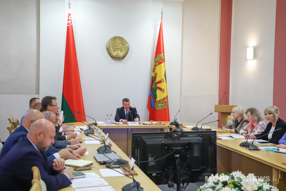Заседание Президиума Могилевского областного Совета депутатов прошло сегодня в облисполкоме. Фото