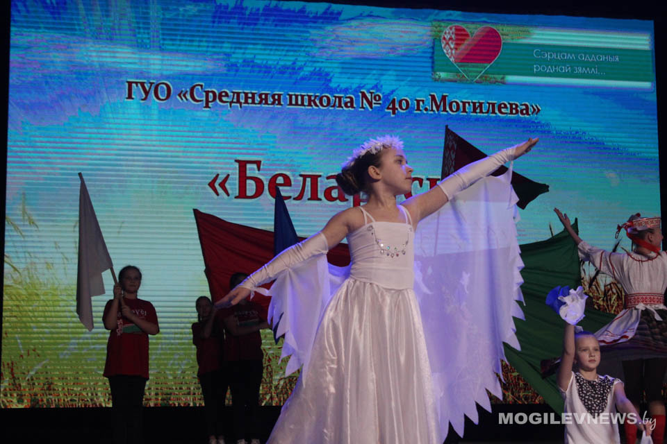 Областной этап республиканского смотра-конкурса «Сэрцам адданыя роднай зямлi» состоялся в Могилеве.