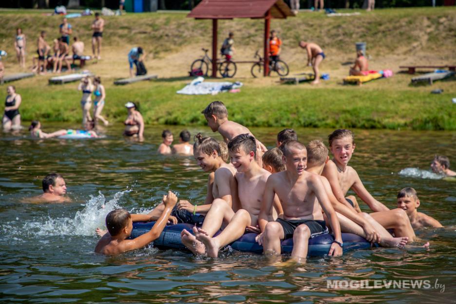 Погода на выходные: очень жарко – ночью до +20°С, днем до +33°С