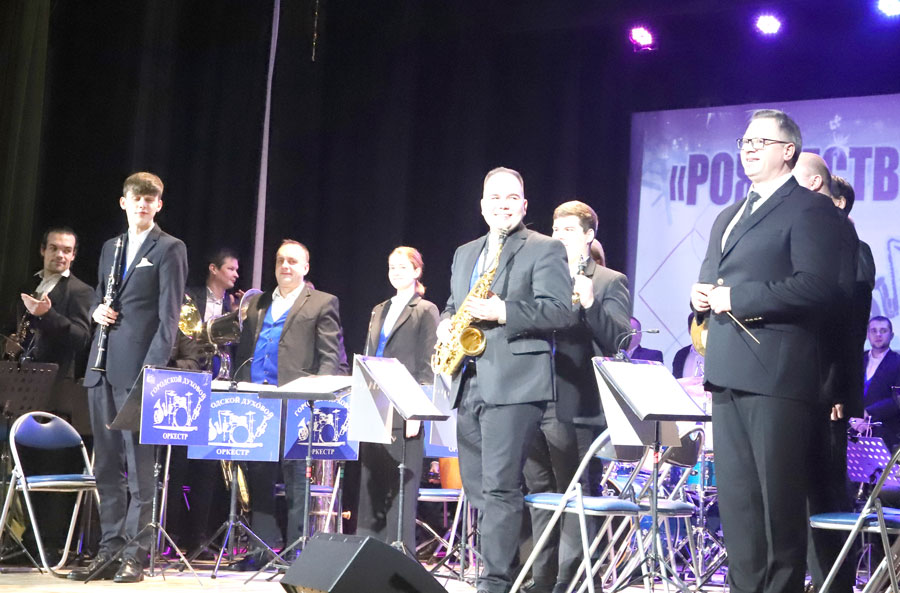 С аншлагом прошел в Могилёве концерт «Рождество в стиле JAZZ». Фото