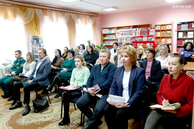 Семинар с идеологическим активом района прошел в Климовичах