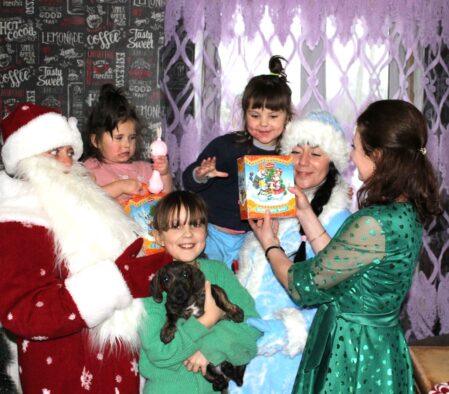 Новогодняя благотворительная акция «Профсоюзы – детям» продолжилась в Кричеве