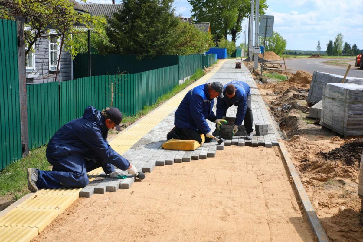 Навстречу «Дожинкам»: благоустройство улиц