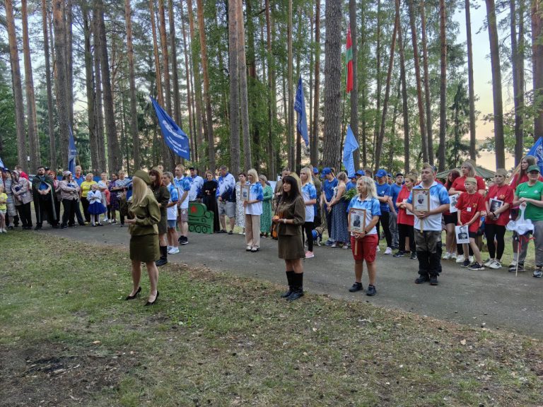 Более 200 работников промышленности собрал турслет в Кировском районе