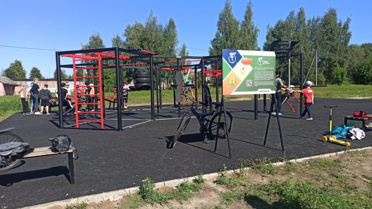 Профсоюз проверил лагеря спортивных школ