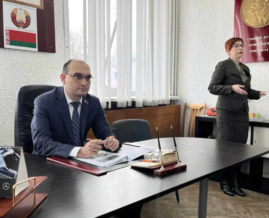 Парламентарий Антон Каранкевич провел ряд встреч с жителями Кировского района