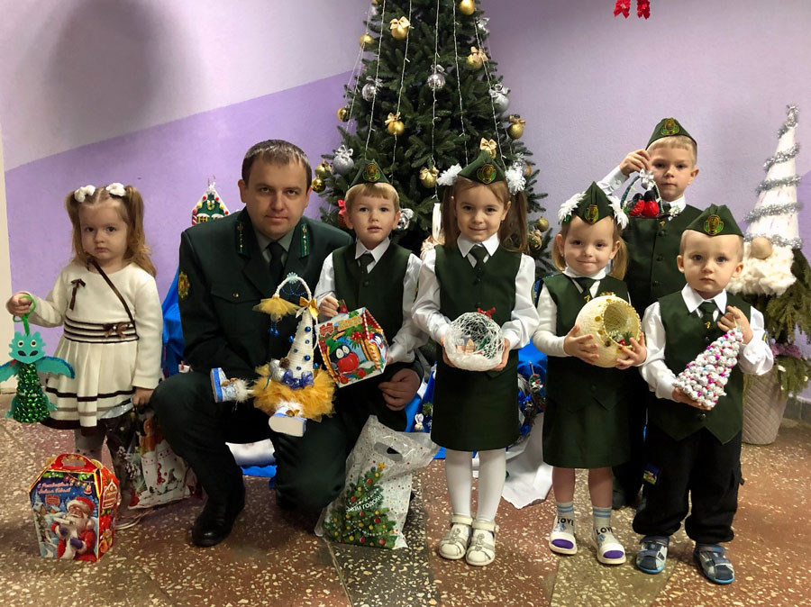 Лучшую новогоднюю игрушку выбрали в дошкольном лесничестве