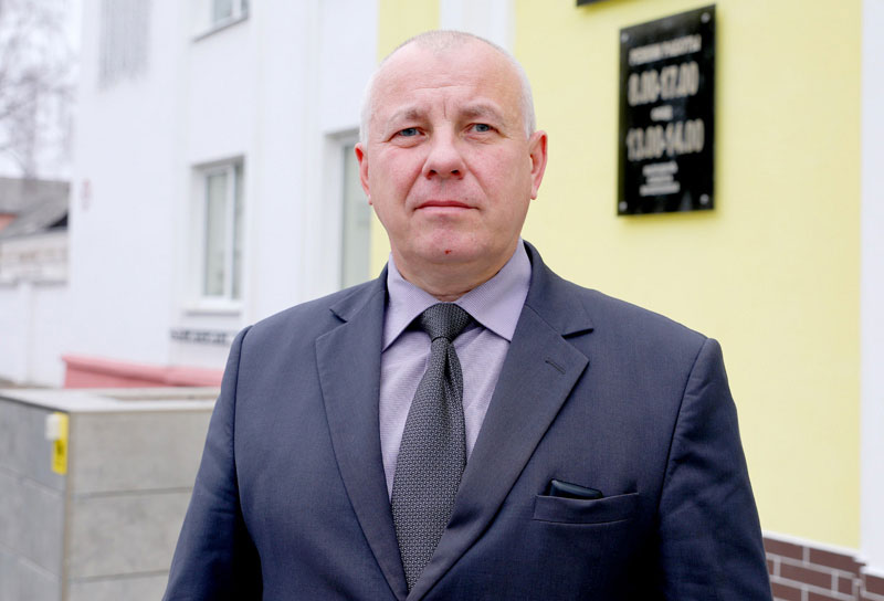 Сергей Мышковский: «Гражданский долг каждого — уважать главный документ нашей страны»