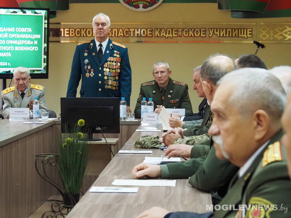 Союз офицеров и военный комиссариат обсудили вопросы патриотизма на расширенном заседании