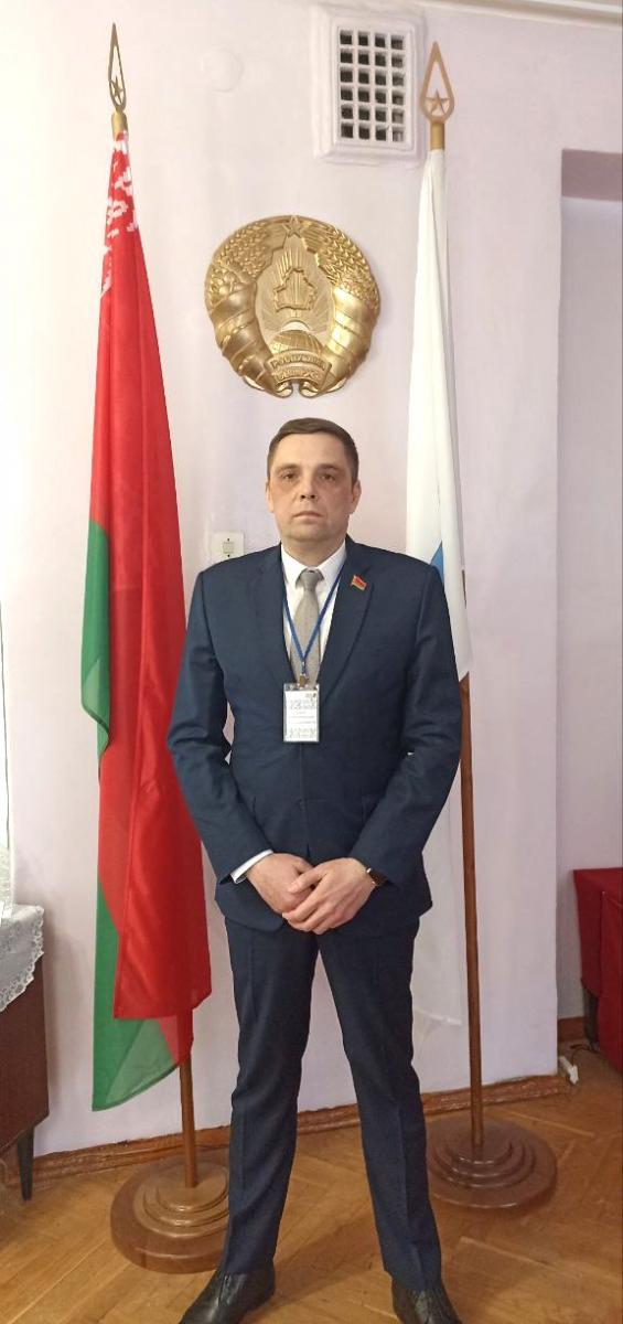 Голосование проходит в штатном режиме, спокойно и позитивно - председатель избиркома участка №132 в Могилеве