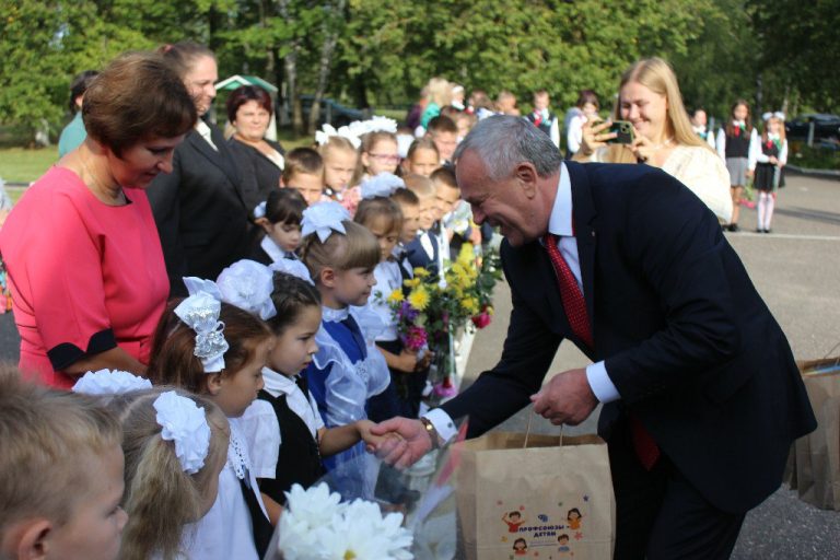 Более 1 миллиона 660 тысяч рублей направлено на подготовку детей к школе в Могилевской области