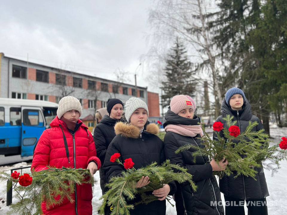 Могилевские школьники почтили память жертв геноцида