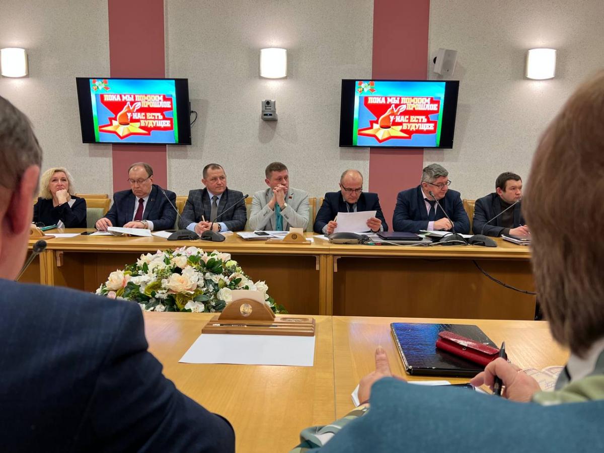 Конкурсный отбор проектов гражданских инициатив проходит в облисполкоме