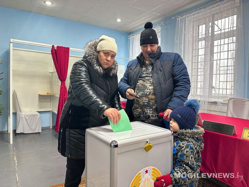Могилевчане голосуют за уверенность в завтрашнем дне‼️