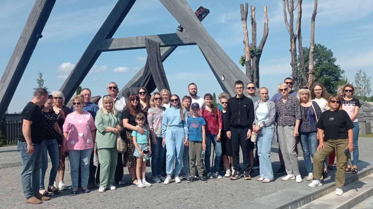 Профсоюзы реализуют комплекс мероприятий к 80-летию освобождения Беларуси