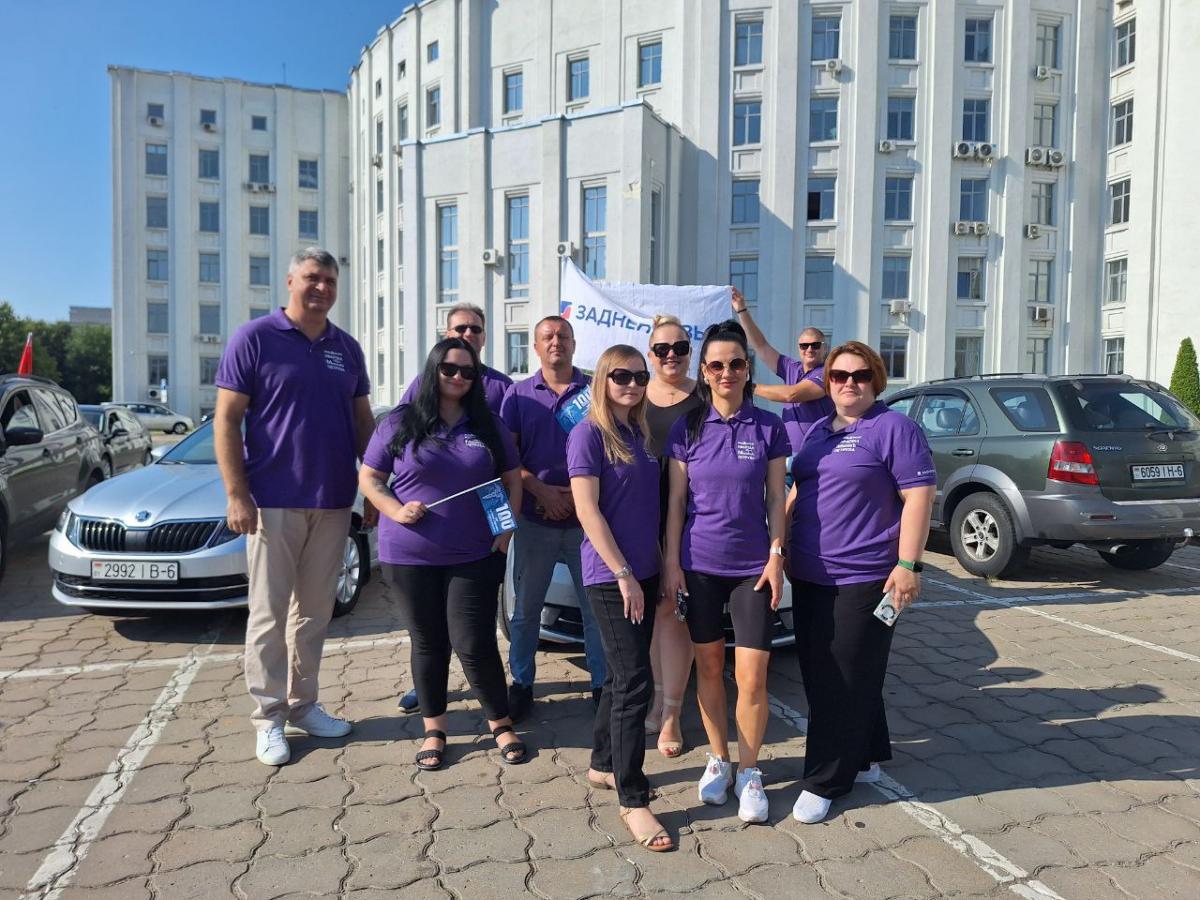 Работники торговли Могилевщины проводят автопробег в честь 100-летия отрасли