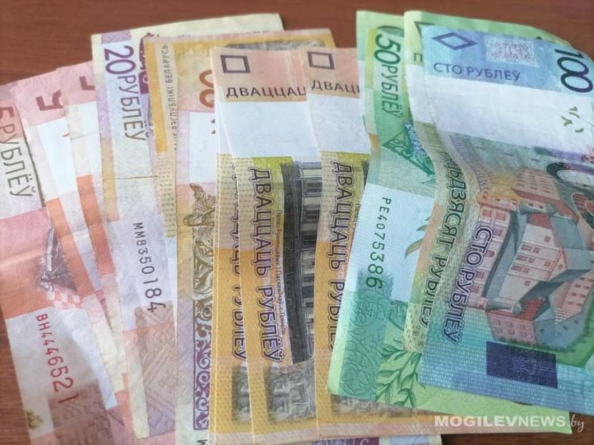 Заработная плата работников бюджетной сферы вырастет с 1 сентября