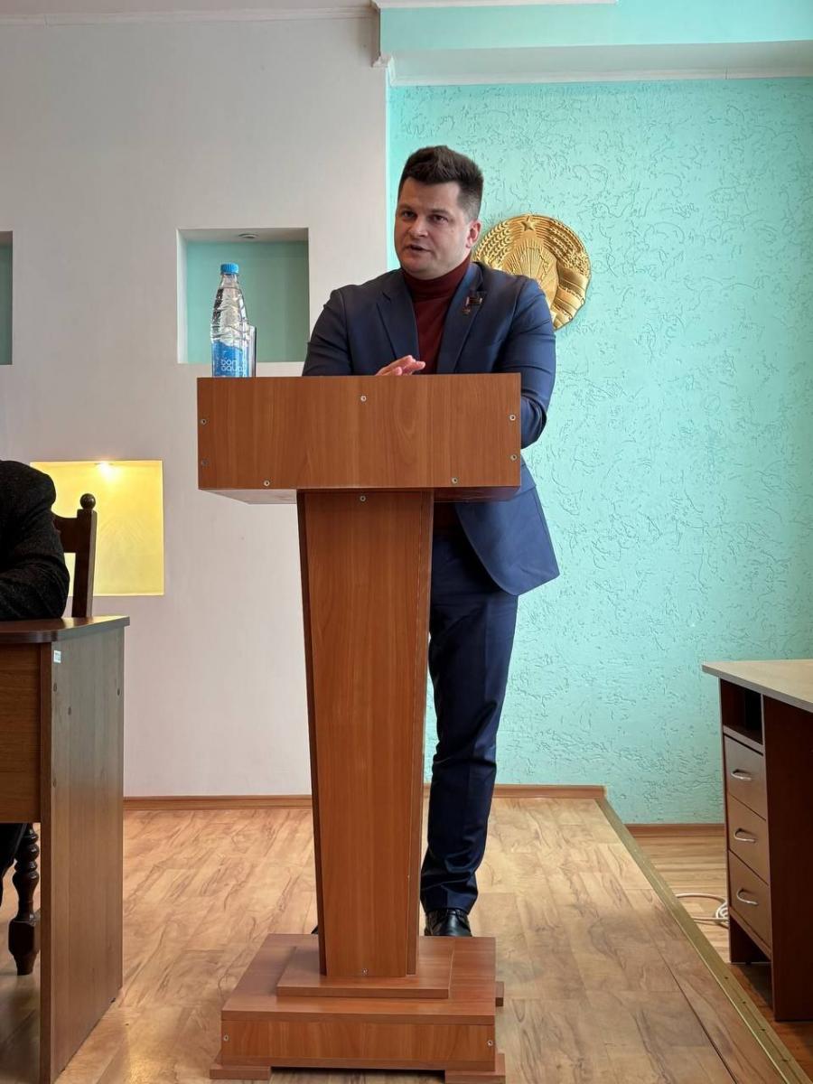 Александр Лукьянов встретился с трудовым коллективом «Могилевжелезобетон» ОАО «Кричевцементношифер»