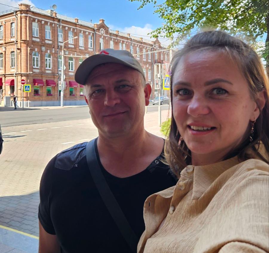 Родители Евгения Золотого: у сына сегодня особый день. Фото
