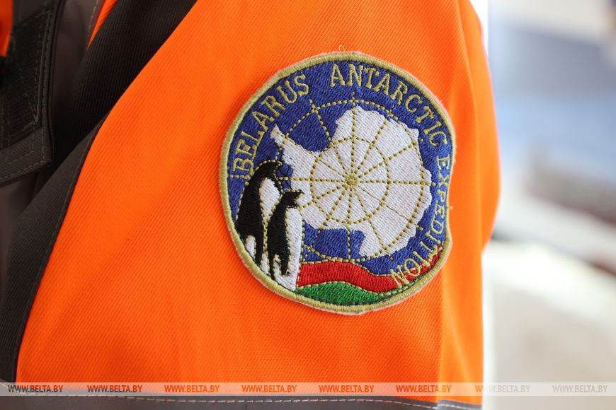 Лукашенко проводит встречу с белорусскими полярниками