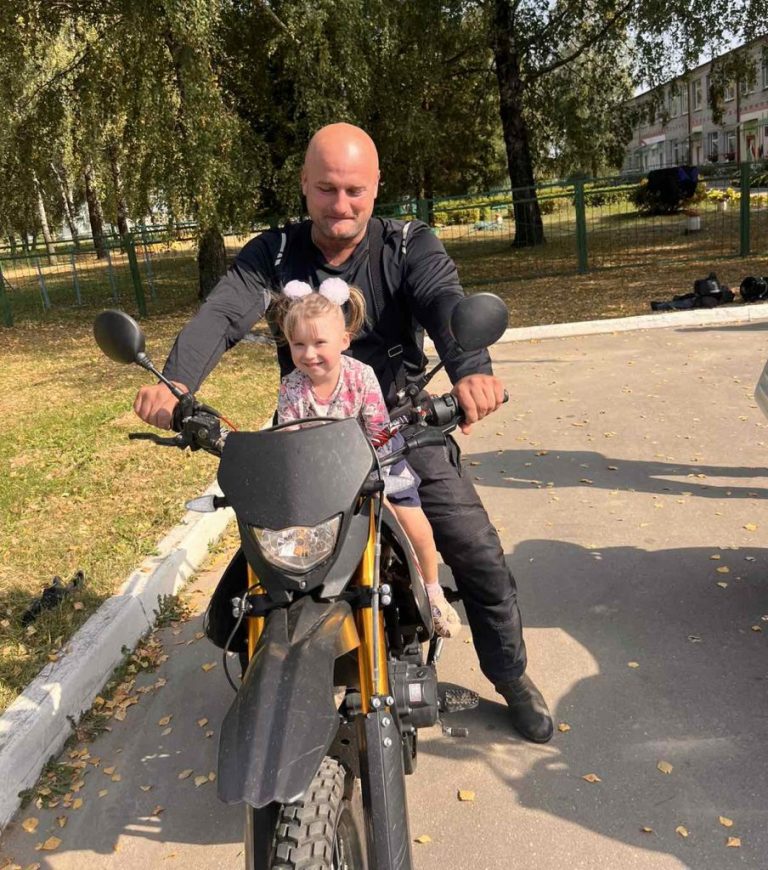 Могилеввторчермет встретил День народного единства туристическим мотопробегом