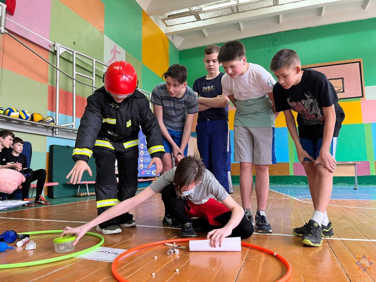 Бобруйские школьники сыграли в квест-игру «Чрезвычайная ситуация»