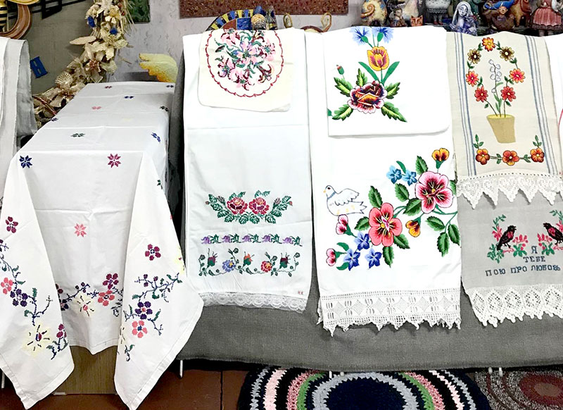 Выставка мастера  по вышивке Натальи Коваленко откроется в Климовичах накануне 8 марта