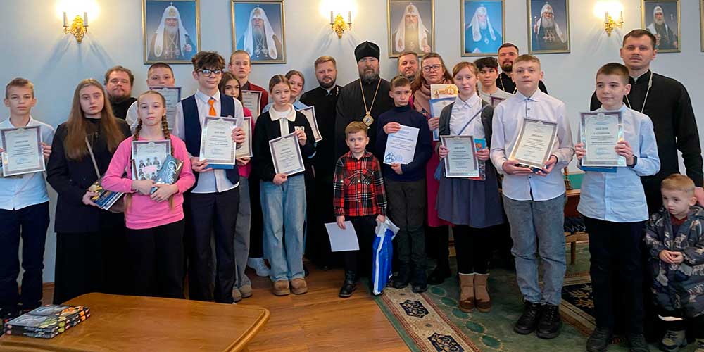 Епископ Бобруйский и Быховский Серафим встретился с молодежью Бобруйской епархии