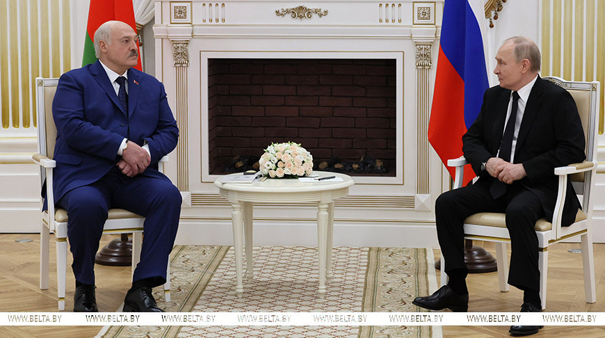 Мамаев курган, союзный форум и переговоры с Путиным. Как прошел визит Лукашенко в Волгоград