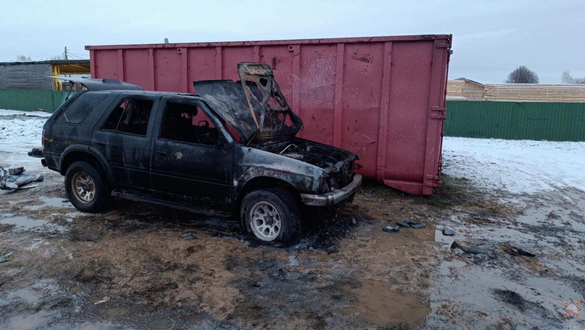 Пожар автомобиля тушили в Могилевском районе