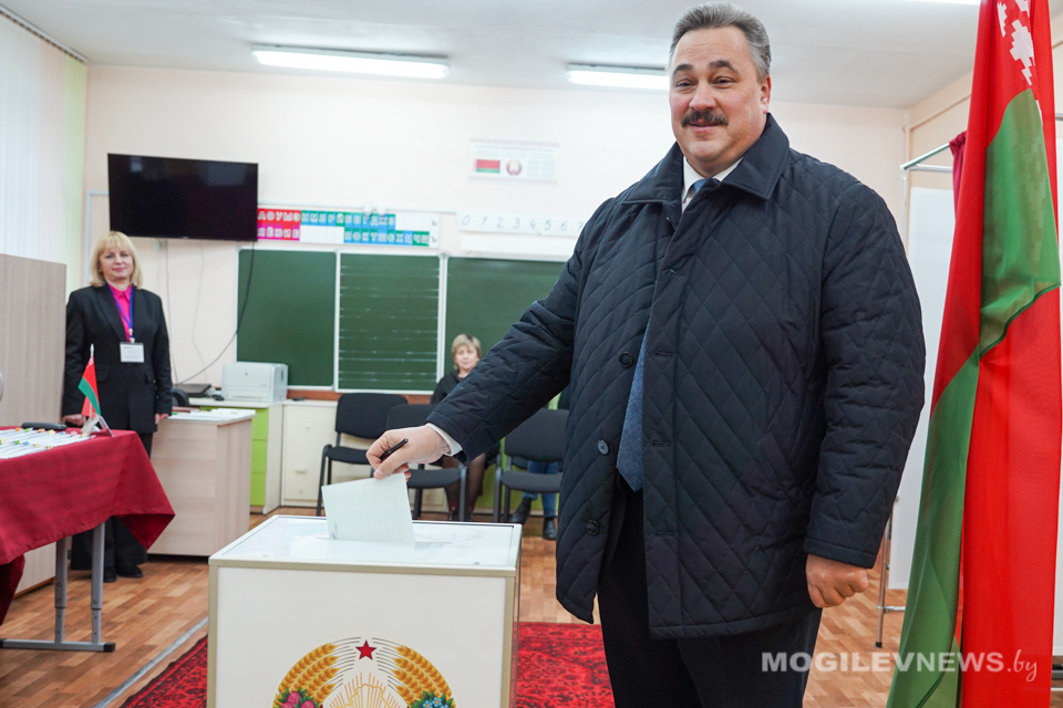 Геннадий Денгалев: «Участие в выборах — гражданский долг каждого». Фото